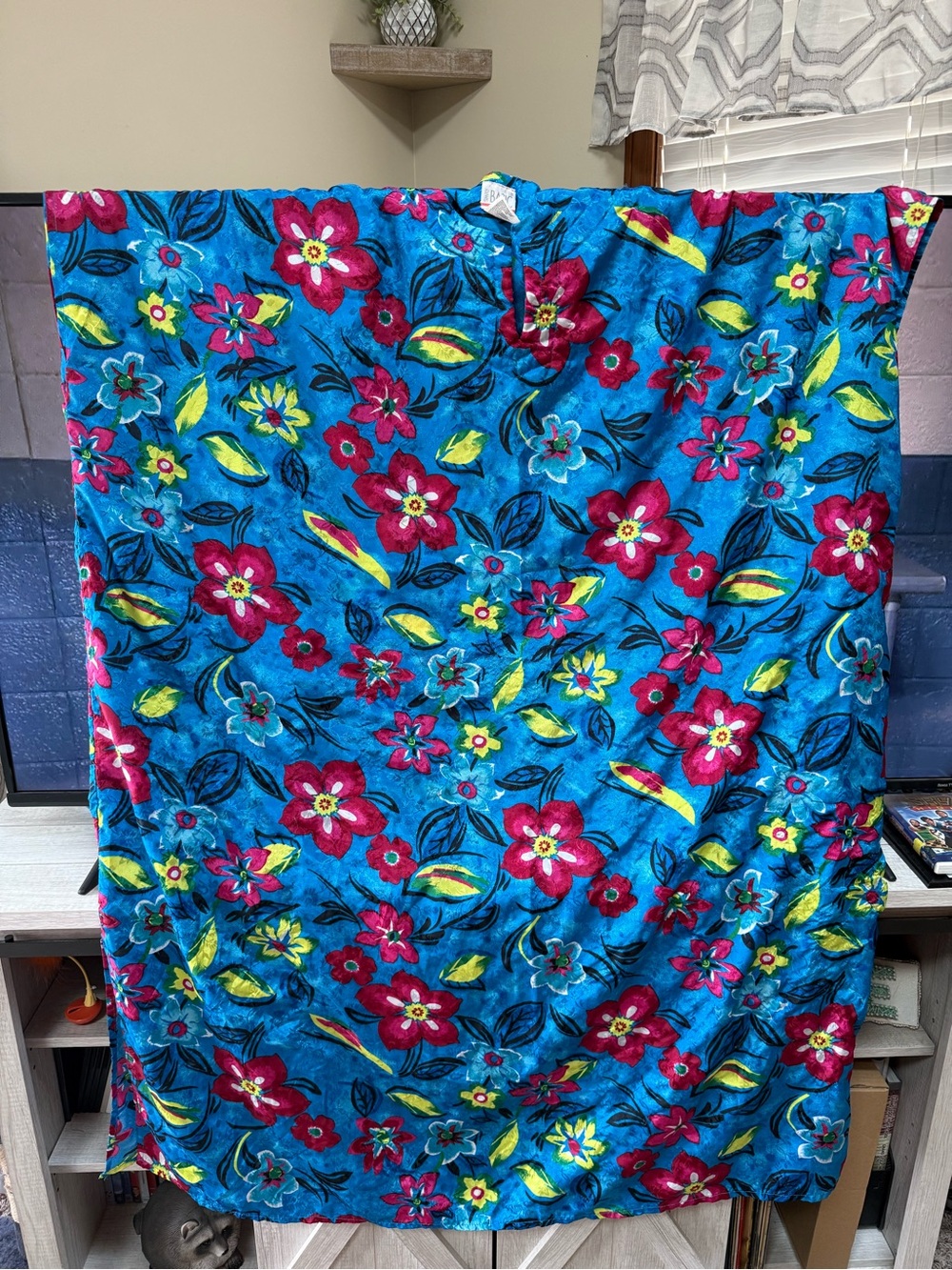 Vintage Simply Basic Tropical Floral Muumuu Dress Blue Red Hibiscus (4/5x plus)